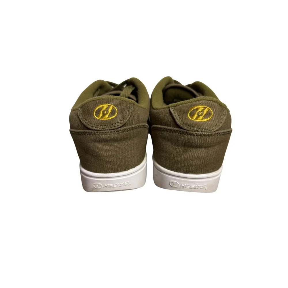 Heelys Kids Skate Shoes Olive Green Canvas Gold Logo Low Top‎ Sneakers Wheels